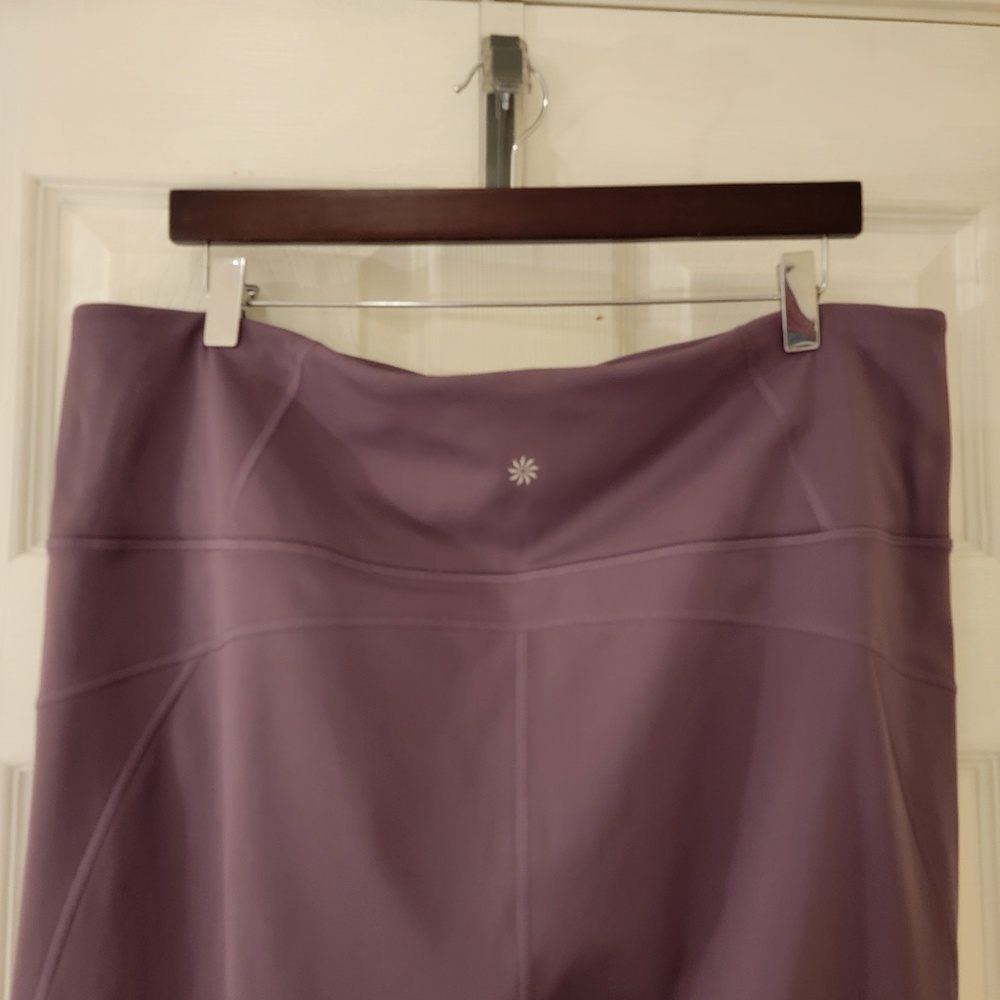 Athleta Rainer Unbrushed 7/8 Tight Size 2X Violet SuperSonic Pocket #981847 - Picture 7 of 10